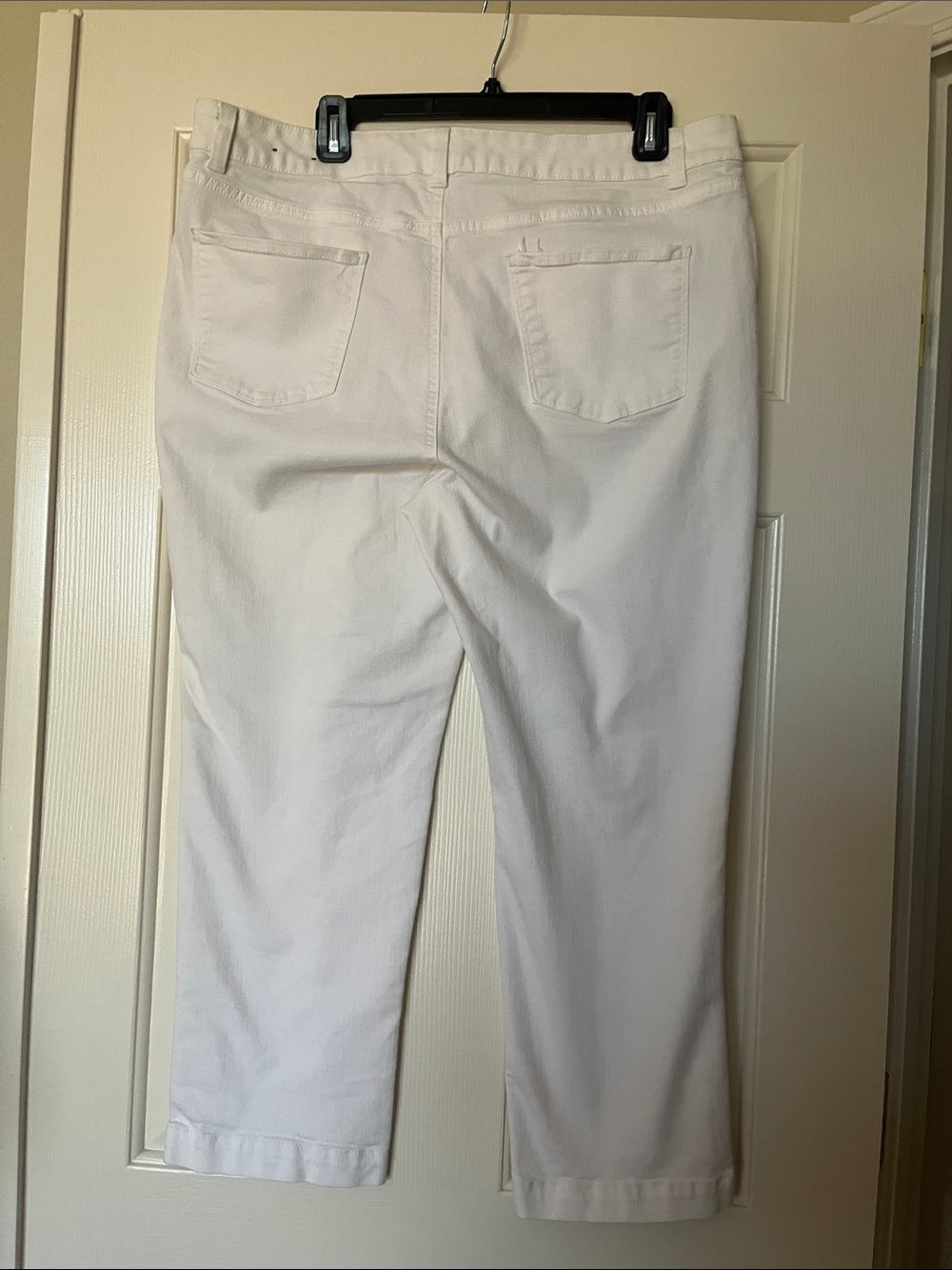 Talbots White Cropped Button-Hem Pants - Picture 2 of 8